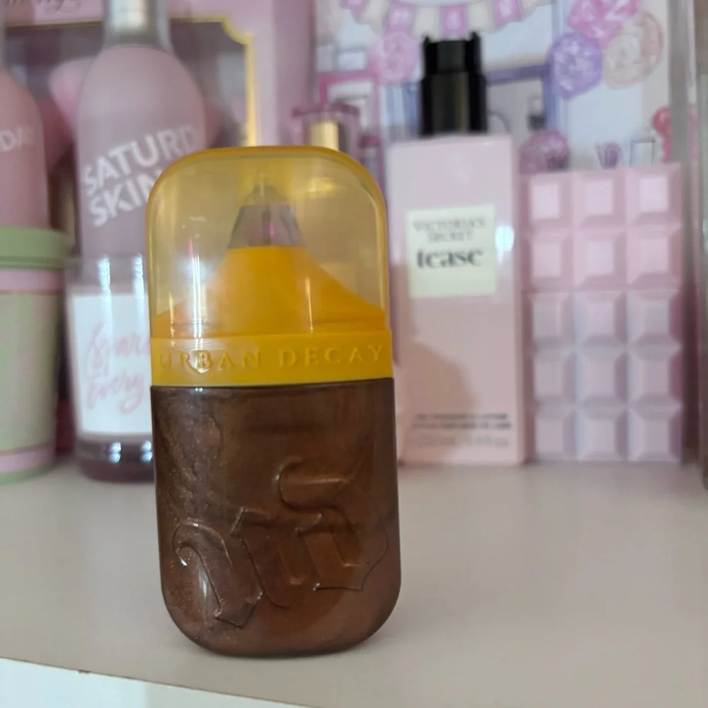 💝NEW Urban Decay Face Bond Luminizer - High Profile💝